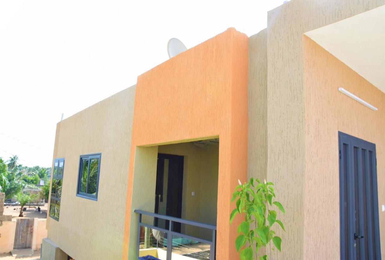 Villa Beach Avepozo Λομέ Εξωτερικό φωτογραφία